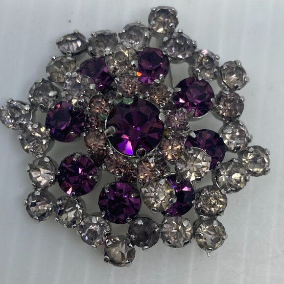 Vtg 1950 lilac purple crystal rhinestone brooch - Picture 1 of 2